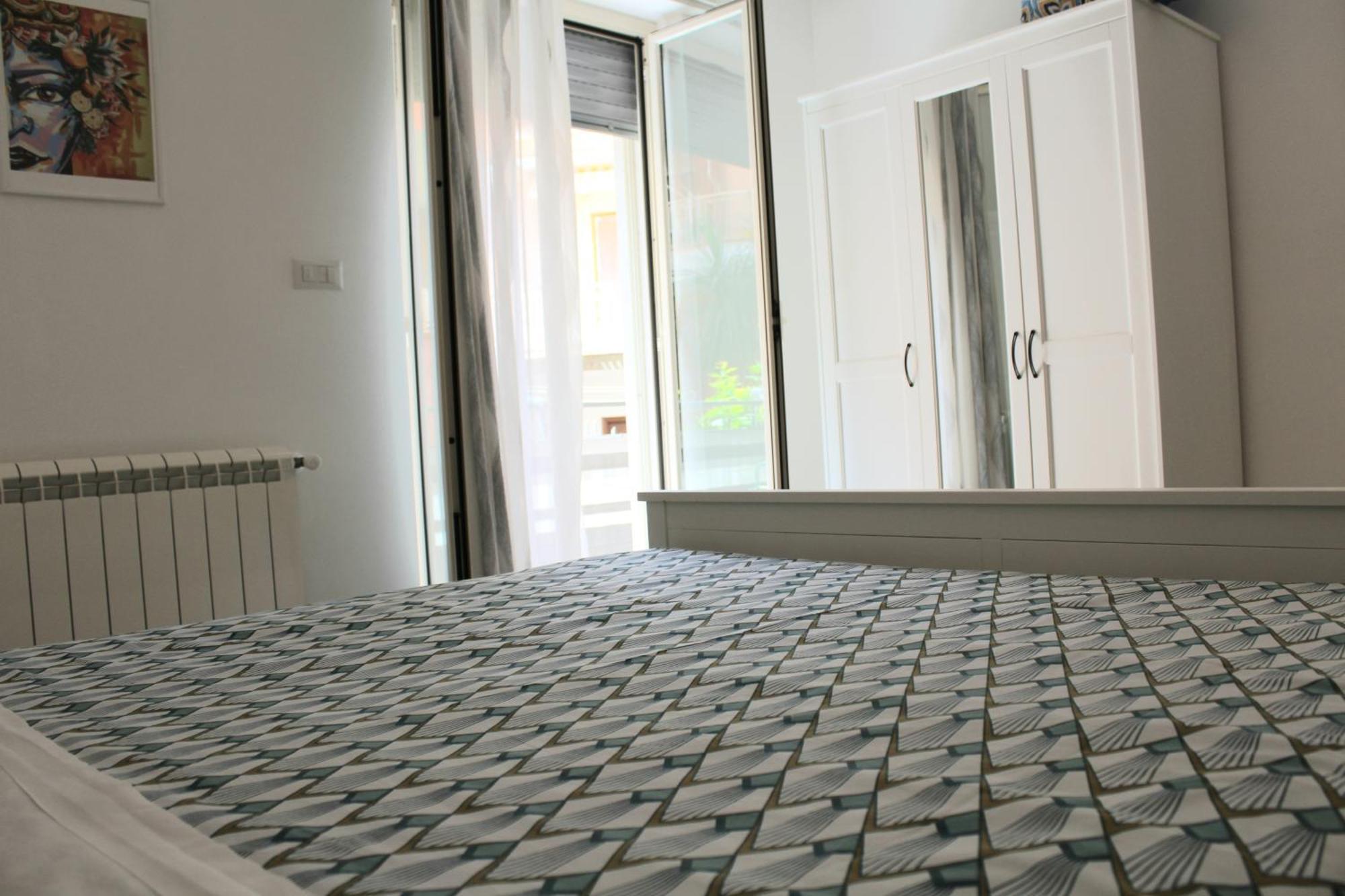 Anto's Apartment - Giardini Naxos Esterno foto